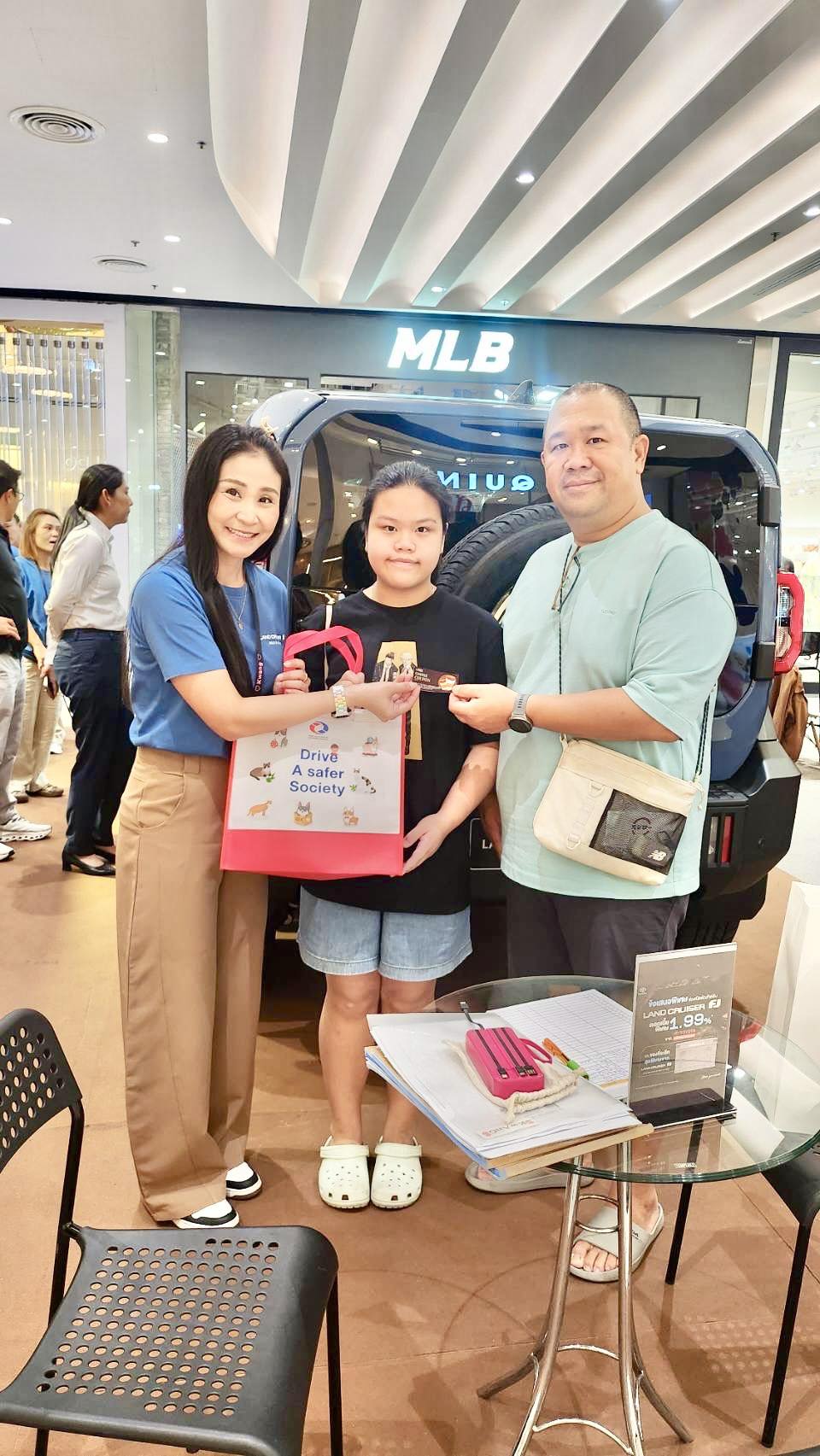 ลูกค้า Hilux Revo Z Edition